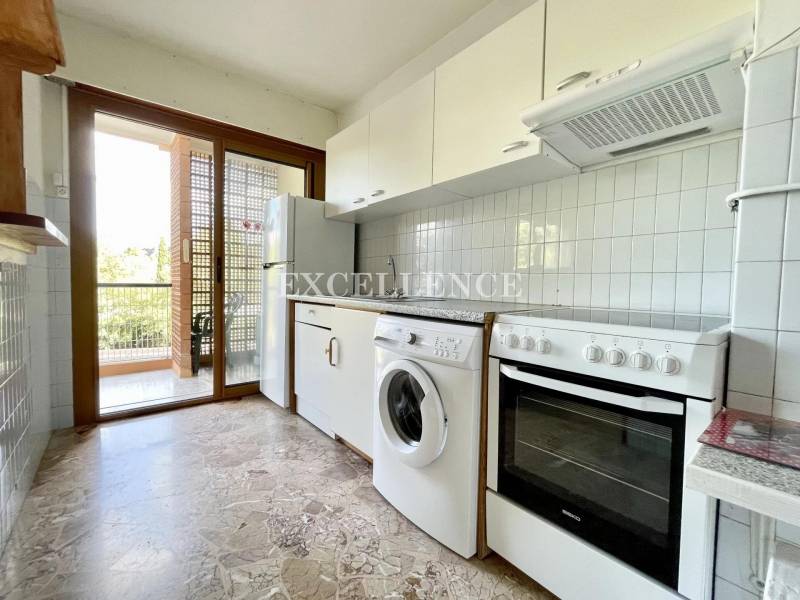 En vente bel appartement 2 pièces dans résidence avec piscine à Sainte Maxime